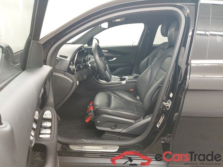 Mercedes-Benz GLC Coupé GLC 200 d Business Solution 5d #3