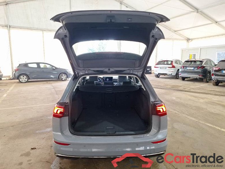 VOLKSWAGEN GOLF VARIANT / 2024 / 5P / STATION WAGON 2.0 TDI SCR STYLE DSG #5