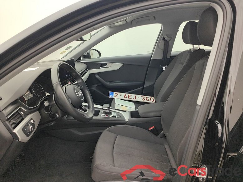 Audi A4 Avant 2.0 30 TDi 100kW S tronic 5d #3