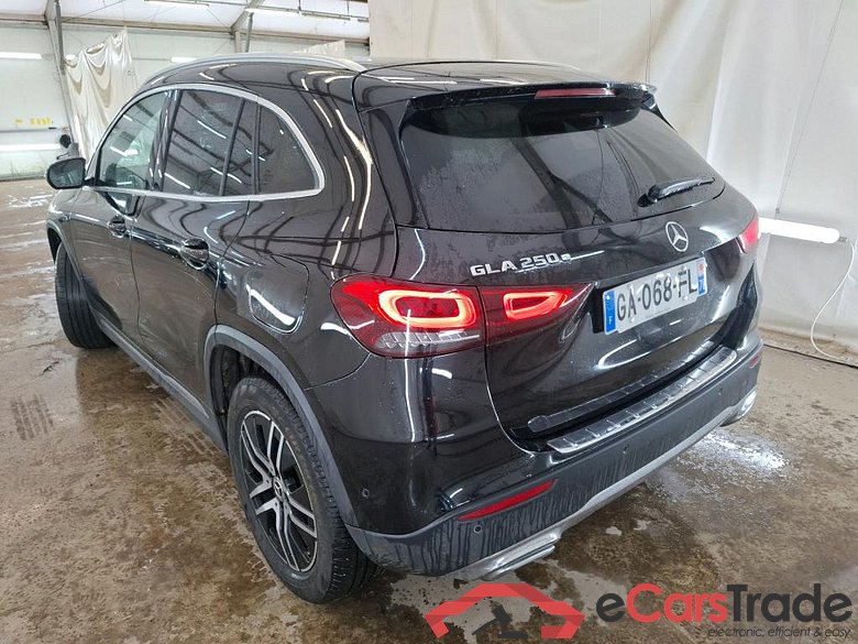 MERCEDES-BENZ GLA / 2020 / 5P / SUV 1.3 GLA 250 e BUSINESS LINE DCT #2
