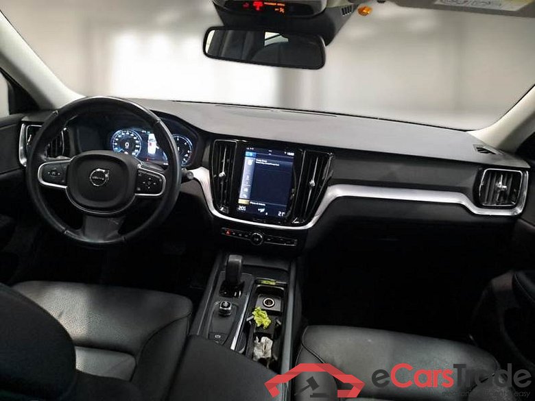 VOLVO V60 / 2019 / 5P / STATION WAGON B4 D AUTOM. MOMENTUM BUSINESS #3