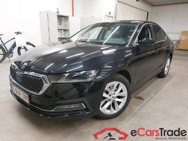SKODA - SKO OCTAVIA TSI 110PK Clever+ & Travel Assist & Side Assist & Sun Pack  * PETROL * #1