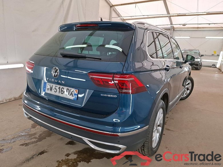 VOLKSWAGEN Tiguan / 2020 / 5P / SUV 1.4 eHybrid 245 DSG6 Elegance #3