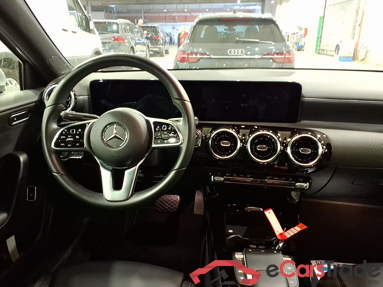 MERCEDES-BENZ A-CLASS LIMOUSINE 1.3 A 250 E BUSINESS SOLUTION DCT #6