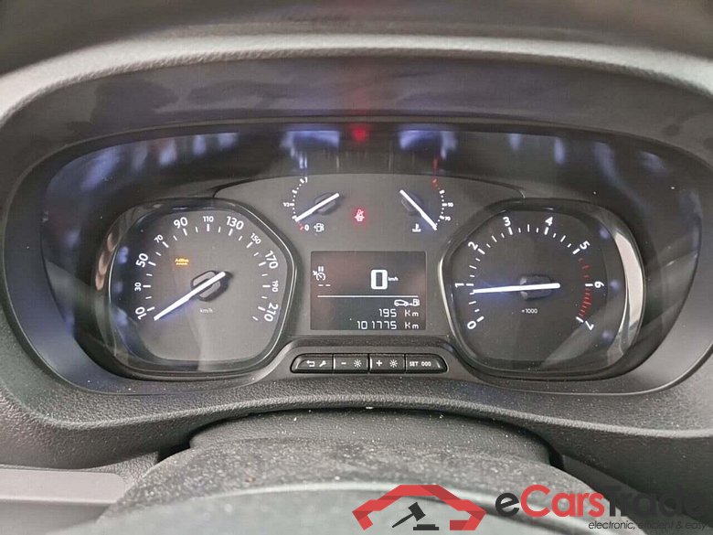 PEUGEOT Expert 1.5 BlueHDI Prem #5