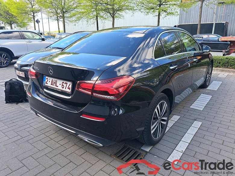 MERCEDES-BENZ A-Klasse 1.3 A 250 E BUSINESS SOLUTION DCT #4