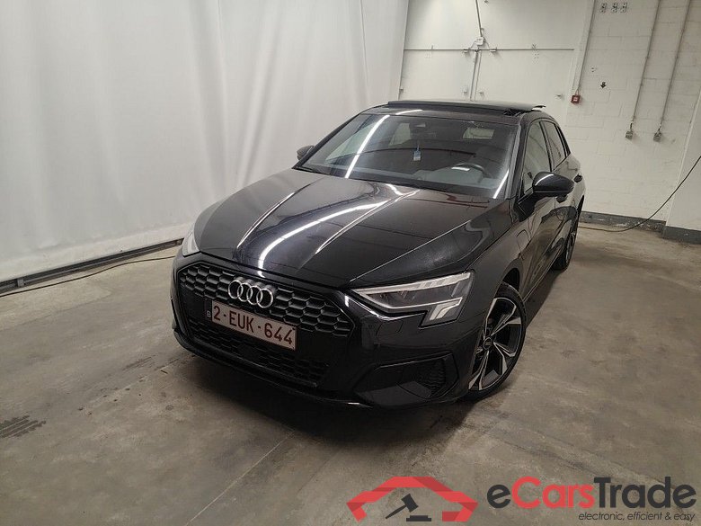 Audi A3 Sportback 1.4 40 TFSI e Advanced 5d #1
