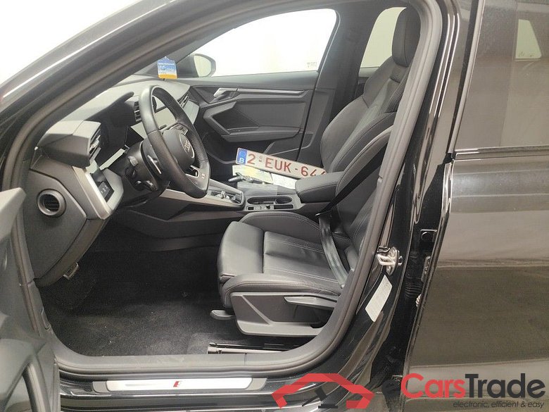 Audi A3 Sportback 1.4 40 TFSI e Advanced 5d #3