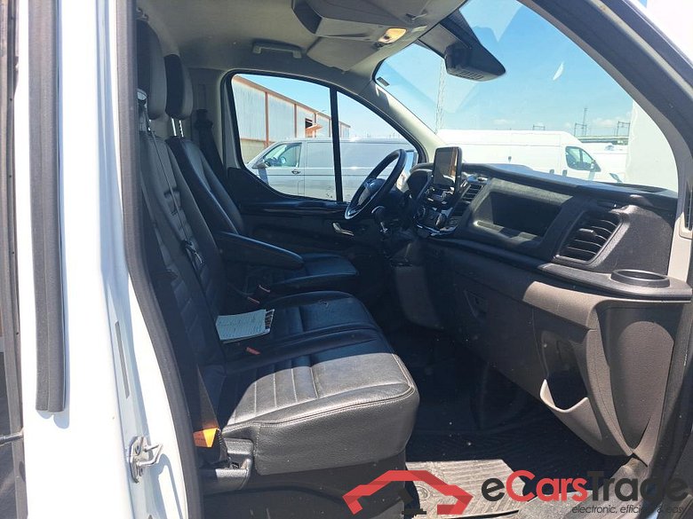 FORD Transit Custom / 2012 / 4P / furgón Van 2.0 TDCI 96kW 300 L1 MHEV Trail #6