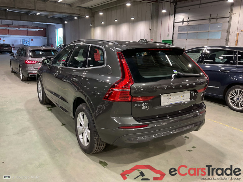 VOLVO XC60 2.0 B4 D MHEV MOMENTUM PRO AUTO #3
