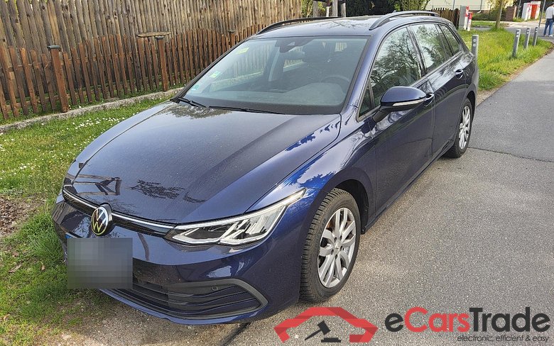 VW Golf VIII Variant 2.0 TDI SCR Life 5d 85kW #1