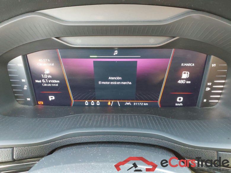 SKODA Karoq 2.0 TDI 110kW 150cv DSG AutomÃ¡tico Sportline #4
