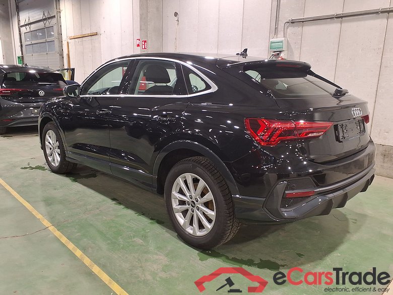 AUDI Q3 Sportback 1.4 45 TFSI E S TRONIC #2