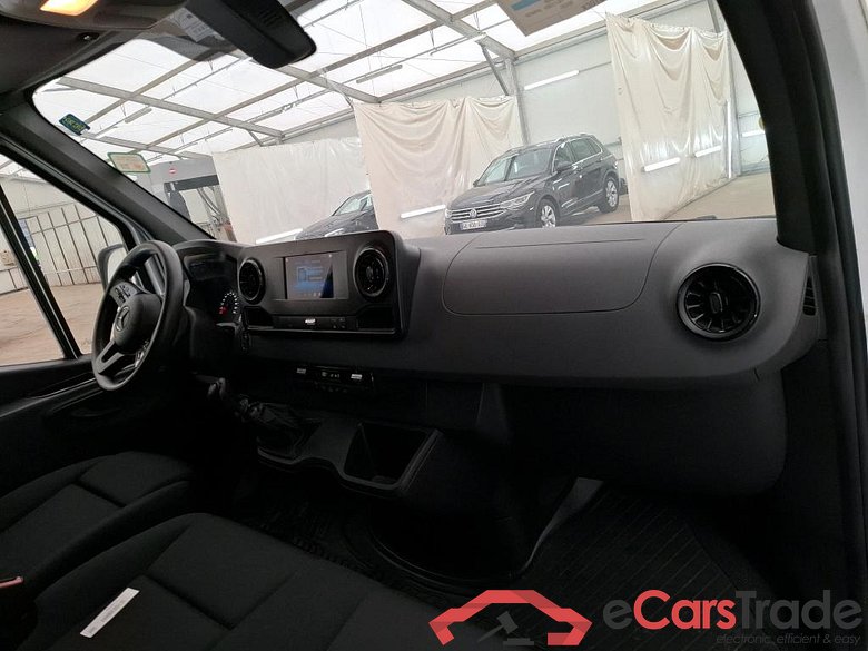 MERCEDESBENZ Sprinter VU 4p Fourgon 214 CDI Traction Emp 3924 3T #5