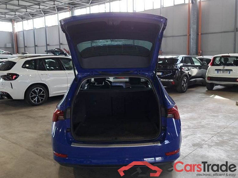 SKODA OCTAVIA WAGON / 2020 / 5P / STATION WAGON 1.5 TSI G-TEC STYLE DSG #5