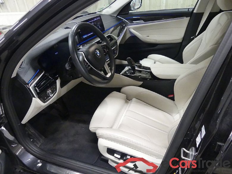Baureihe 5 Touring 530 e xDrive Luxury Line 2.0 215KW AT8 E6d #4