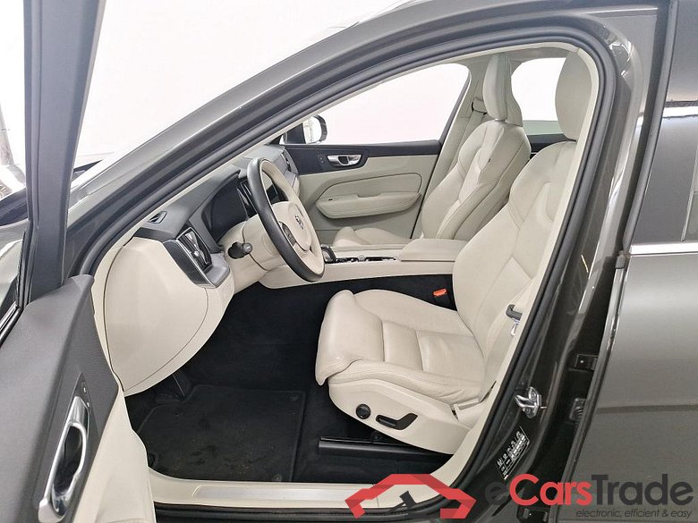 VOLVO XC60 - 2017 2.0 T6 AWD PHEV Inscription Expression #5
