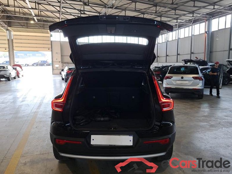 VOLVO XC40 / 2021 / 5P / SUV T5 RECHARGE PLUG-IN AUTO CORE #5