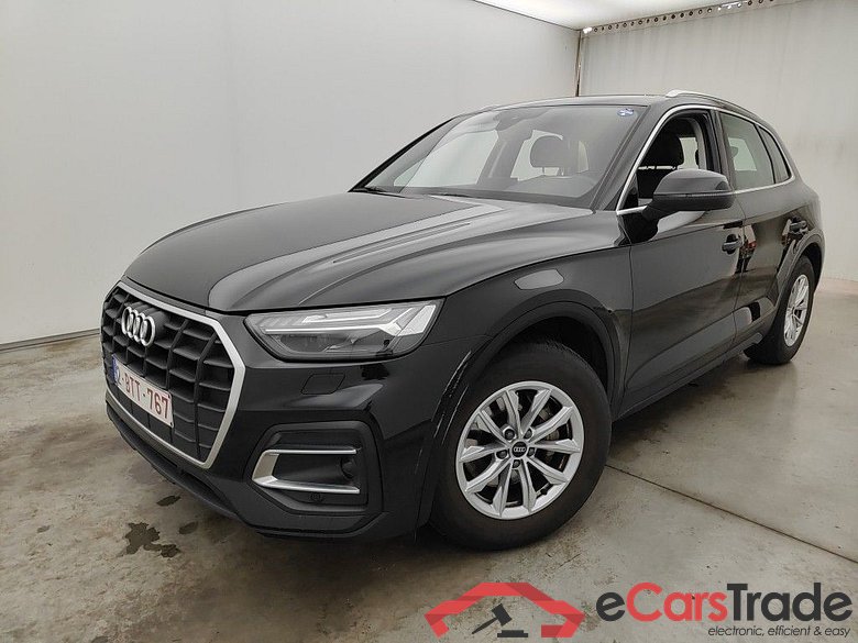 Audi Q5 Business Ed. Attraction 30 TDI S tronic 5d #1