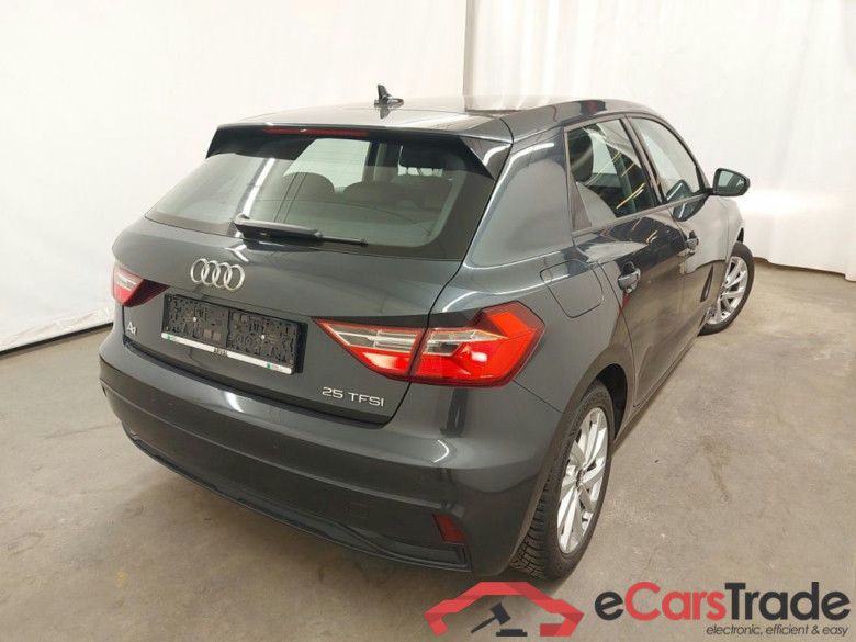 Audi A1 Sportback 1.0 25 TFSI 70kW Advanced 5d #2