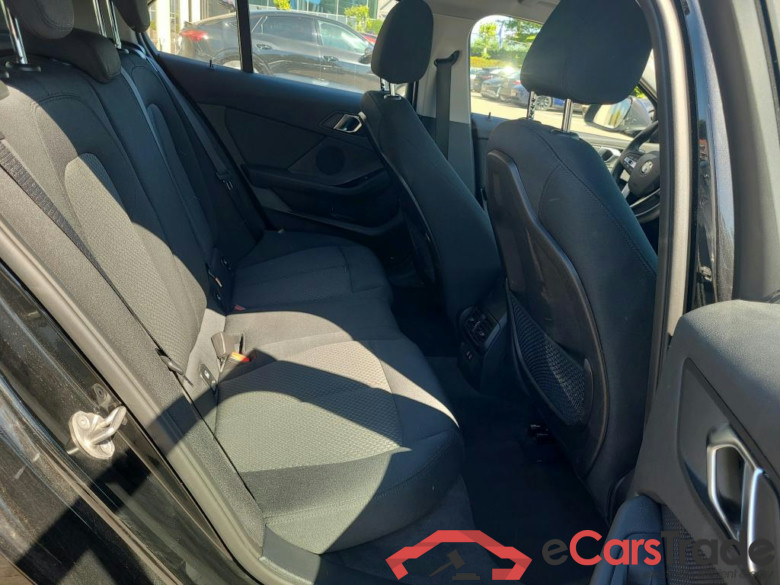BMW 1 SERIES HATCH 1.5 118IA (100KW) #6
