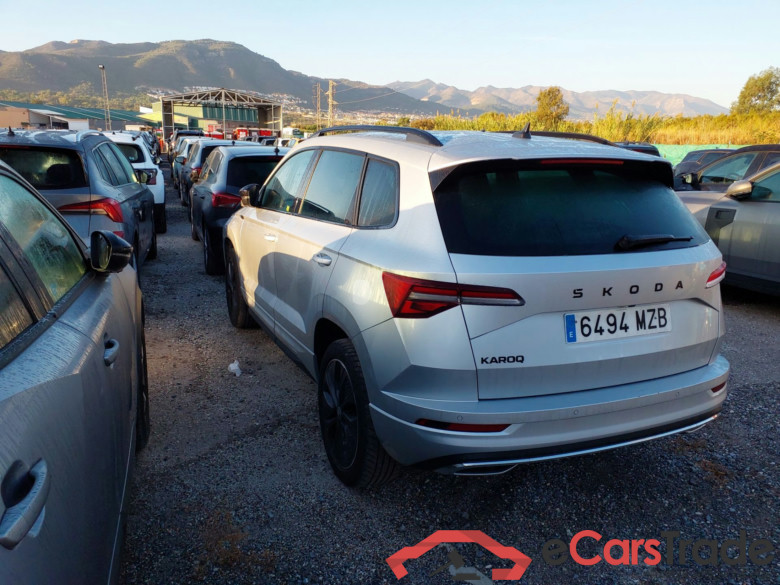 SKODA Karoq 2.0 TDI 110kW 150cv DSG AutomÃ¡tico Sportline #2