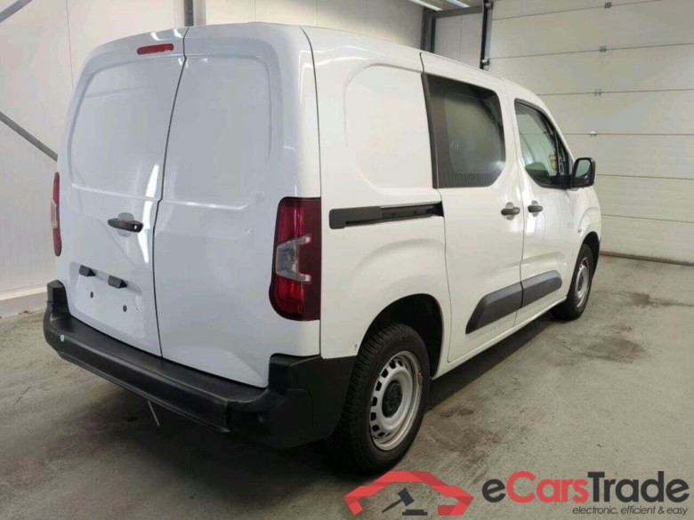 PEUGEOT Partner 1.2 PT. Premium #2