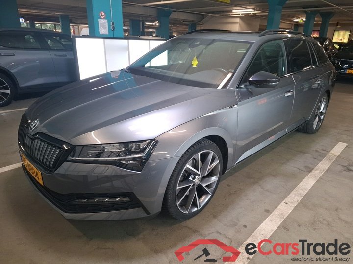 Skoda Superb Sportline 1.4 TSI Plug-In Hybrid Aut. LED-Xenon Virtual Navi-Pro Sport-Leather-Alcantara KeylessGo Camera Klima PDC ...