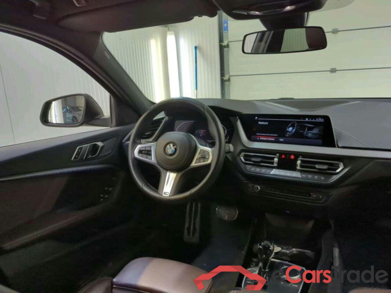 BMW 1-serie 118i Executive #3