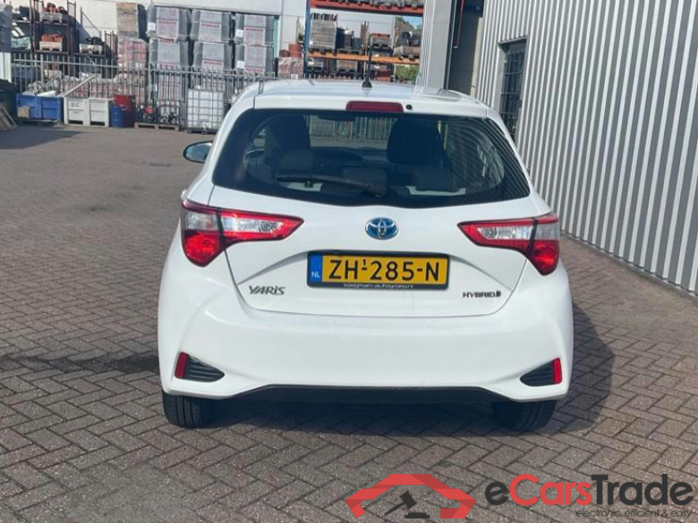 TOYOTA YARIS 1.5vvti hybrid active 74kW cvt aut #4