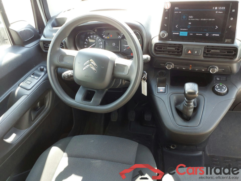 CITROËN Berlingo CITROËN Berlingo  VAN M 950 HDI 100 BVM6 + PACK CHANTIER + CABINE EXTENSO +ECRAN 8 POUCES + CAMERA RECUL #4