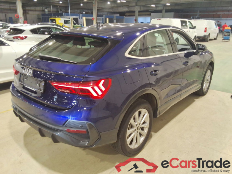 AUDI Q3 Sportback 1.4 45 TFSI E S TRONIC #4