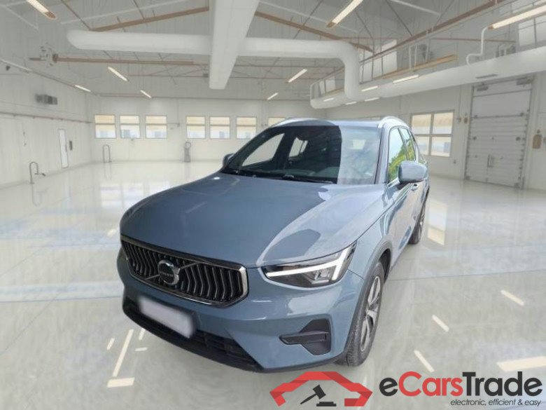 VOLVO XC40 / 2021 / 5P / SUV T4 RECHARGE PLUG-IN AUTO CORE #1