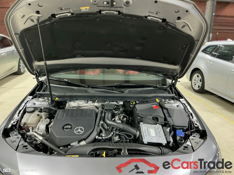 MERCEDES-BENZ CLA SHOOTING BRAKE 1.3 CLA 200 AMG LINE DCT SH BR #6