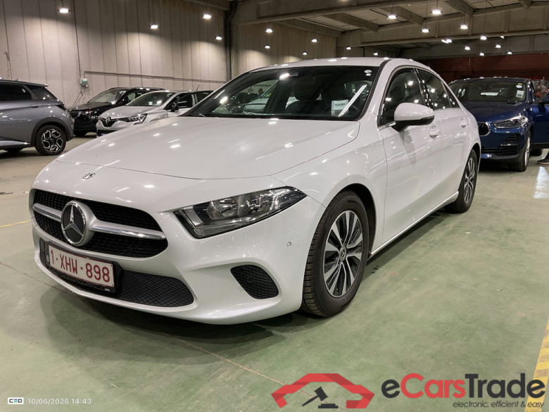 MERCEDES-BENZ CLASSE A SEDAN DIESEL (V177) A 180 d Business Solution #1