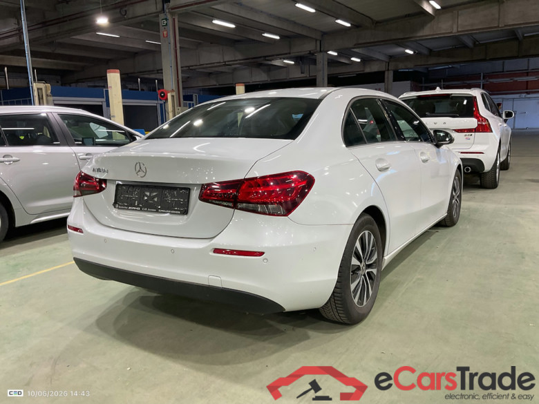 MERCEDES-BENZ CLASSE A SEDAN DIESEL (V177) A 180 d Business Solution #4