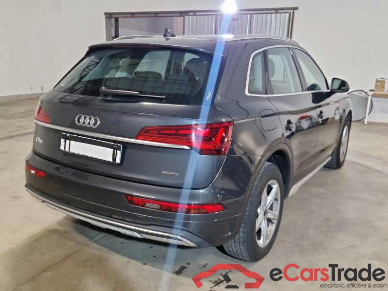 AUDI Q5 / 2020 / 5P / SUV 40 TDI BUSIN. ADVANCED QUATTRO S TRONIC #2