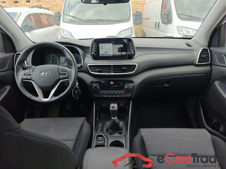 HYUNDAI Tucson / 2018 / 5P / todoterreno 1.6 CRDI 85kW (116CV) 48V SLE 4X2(SP)(SL) #3