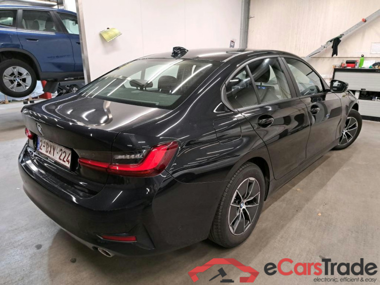 BMW - BMW 3 BERLINE 318d 136PK Business Edition & Parking Assistant Pack #2