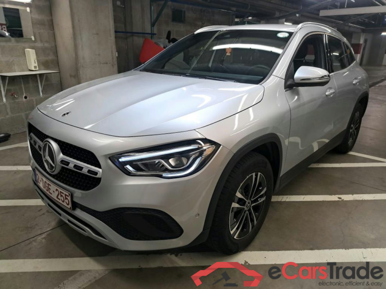 MERCEDES - MER GLA 250e 218PK DCT Business Line * HYBRID *