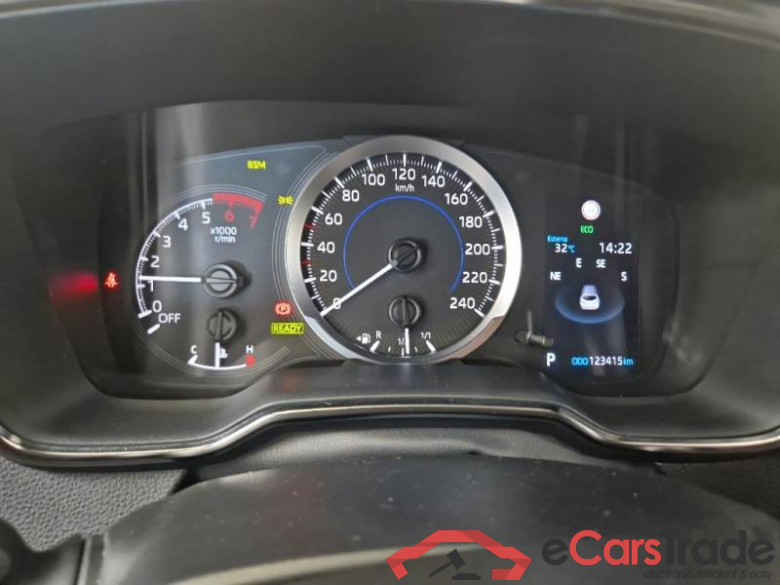 TOYOTA COROLLA / 2019 / 5P / STATION WAGON TS HYBRID BUSINESS TECH #4