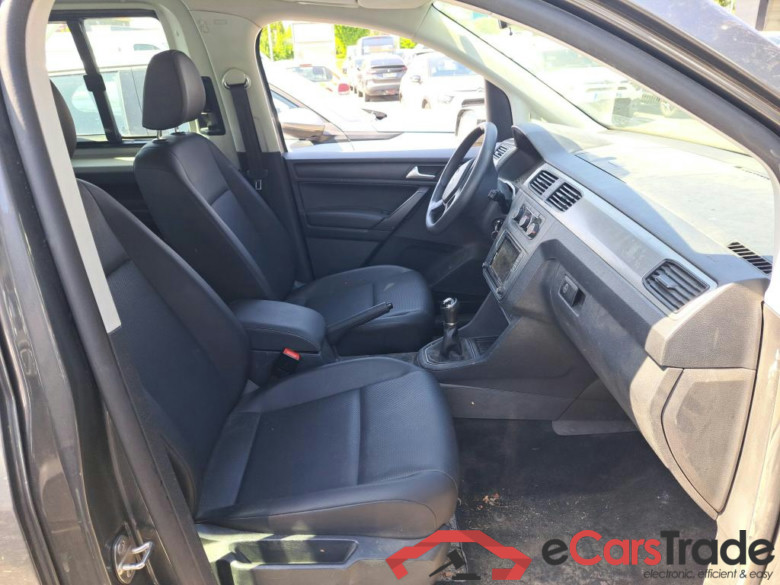 Caddy PKW Trendline BMT 4Motion 2.0 TDI 120CV BVM6 E6 #6