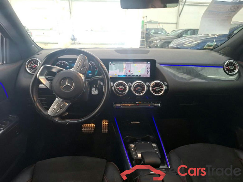 MERCEDES-BENZ GLA / 2020 / 5P / SUV 1.3 GLA 250 e AMG LINE DCT #5
