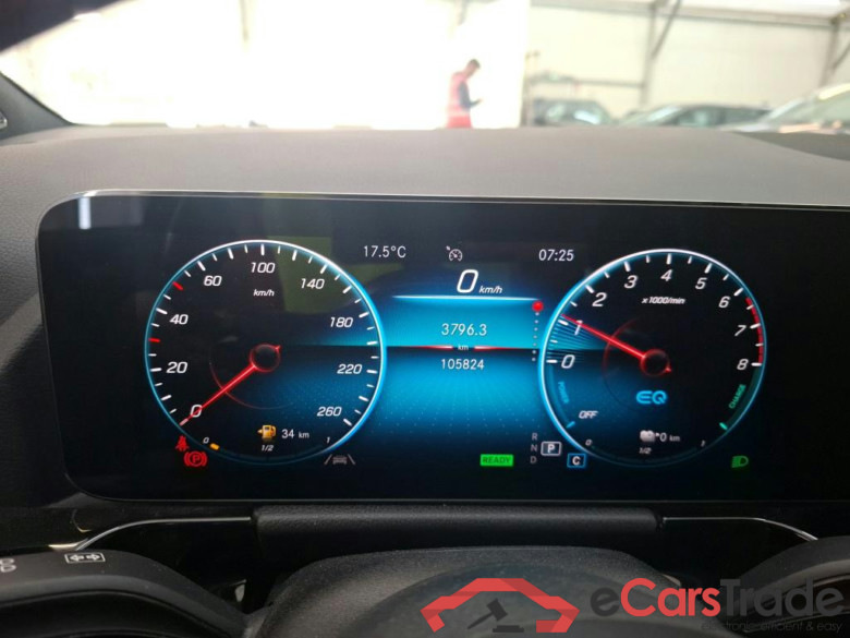 MERCEDES-BENZ GLA / 2020 / 5P / SUV 1.3 GLA 250 e AMG LINE DCT #6