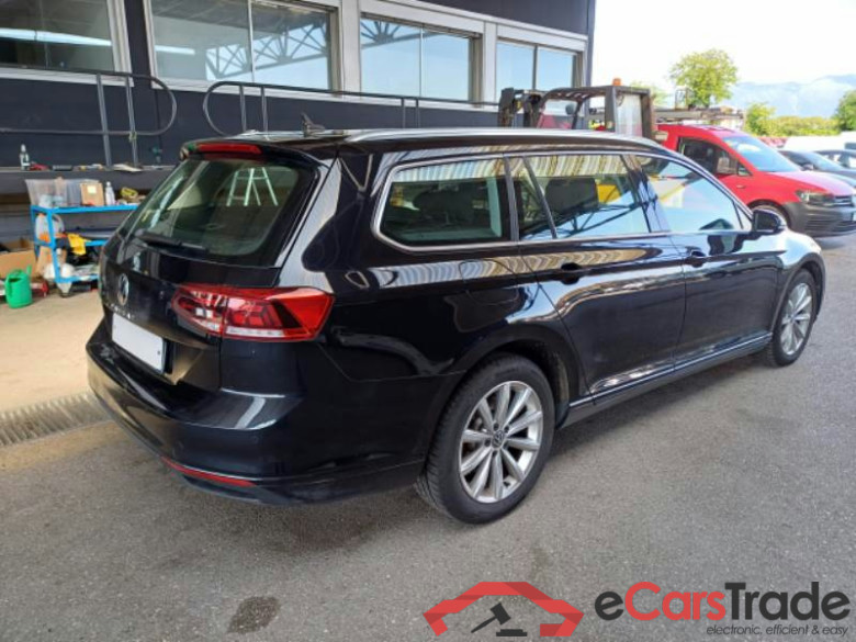 VOLKSWAGEN PASSAT / 2019 / 5P / STATION WAGON VAR. 2.0TDI SCR EVO 110KW BUSINESS DSG #2