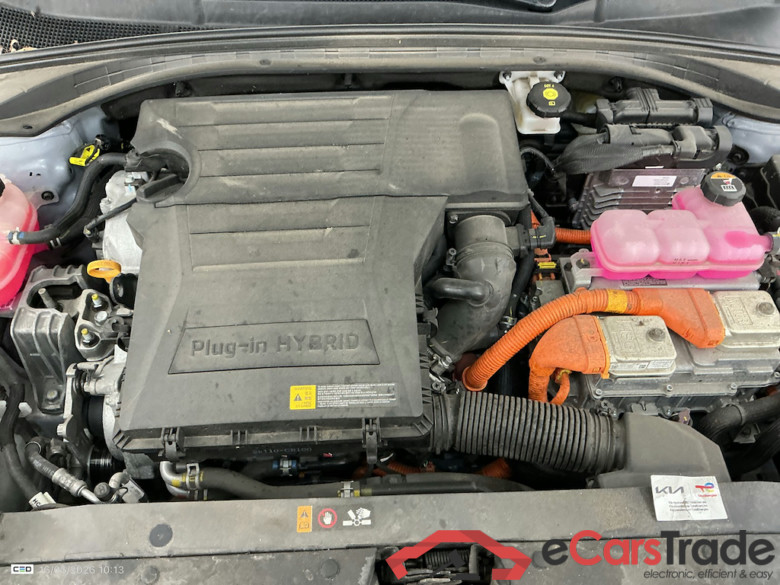 KIA XCEED 1.6 GDI PHEV DCT BUSINESS LINE #6