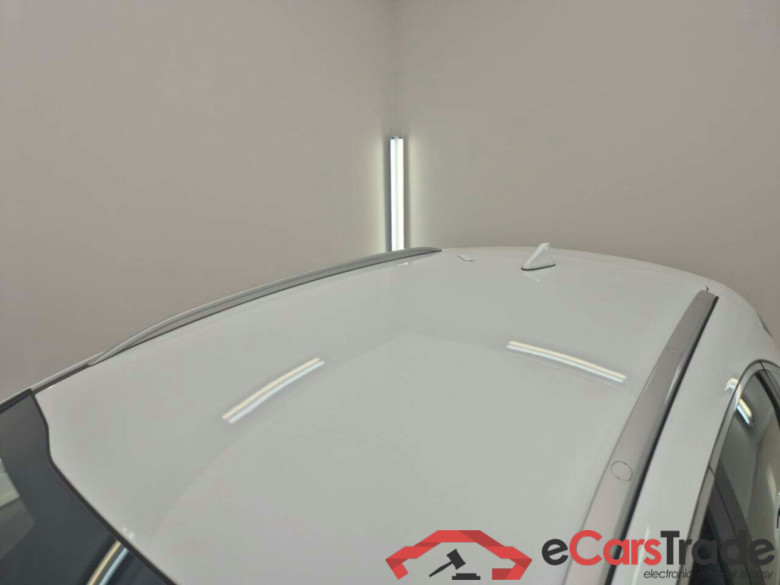KIA XCEED 1.6 GDI PHEV DCT BUSINESS LINE #4