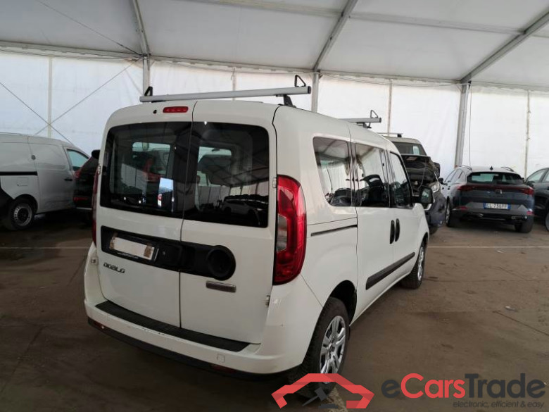 FIAT DOBLÒ CARGO / 2014 / 5P / COMBI CH1 LOUNGE 1.3 MJET 95CV E6D N1 #2