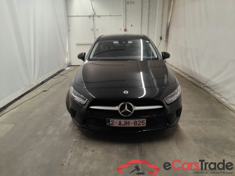 Mercedes-Benz A-Klasse Limousine A 180d DCT Business Solution 4d #5