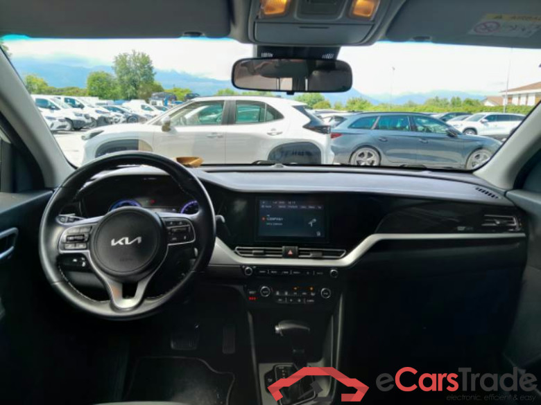 KIA NIRO / 2019 / 5P / BERLINA 1.6 HEV GDI URBAN DCT #3